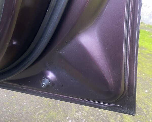 Красный Хендай Элантра, объемом двигателя 1.59 л и пробегом 133 тыс. км за 7600 $, фото 2 на Automoto.ua