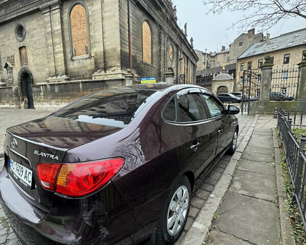 Червоний Хендай Елантра, об'ємом двигуна 1.6 л та пробігом 167 тис. км за 5999 $, фото 2 на Automoto.ua