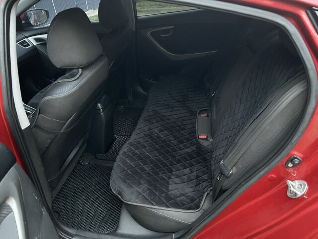 Червоний Хендай Елантра, об'ємом двигуна 1.6 л та пробігом 199 тис. км за 7350 $, фото 7 на Automoto.ua