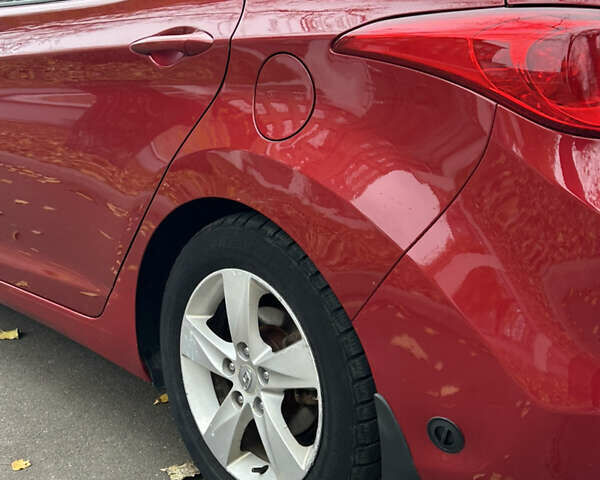 Червоний Хендай Елантра, об'ємом двигуна 1.8 л та пробігом 290 тис. км за 7900 $, фото 9 на Automoto.ua