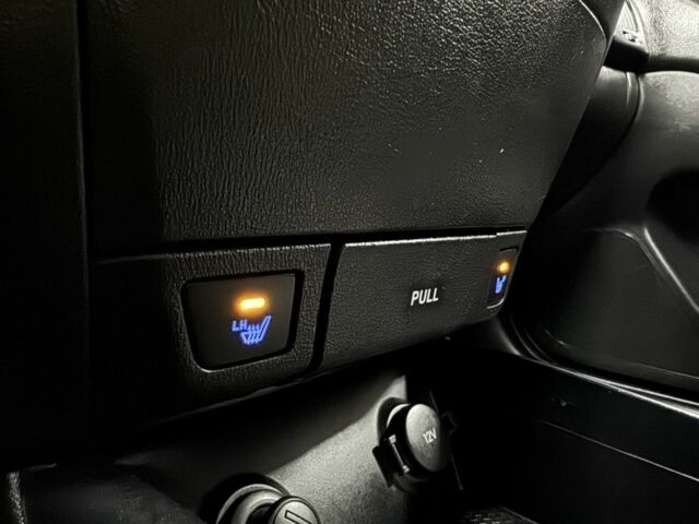 Красный Хендай Элантра, объемом двигателя 1.6 л и пробегом 142 тыс. км за 6800 $, фото 13 на Automoto.ua