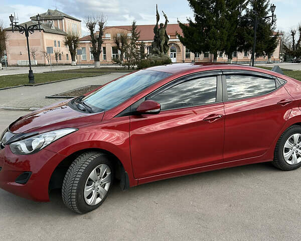 Красный Хендай Элантра, объемом двигателя 1.59 л и пробегом 210 тыс. км за 8700 $, фото 2 на Automoto.ua