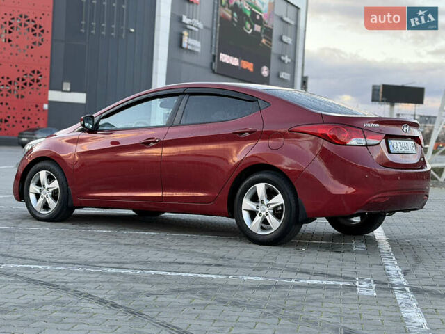 Красный Хендай Элантра, объемом двигателя 1.8 л и пробегом 200 тыс. км за 8300 $, фото 7 на Automoto.ua