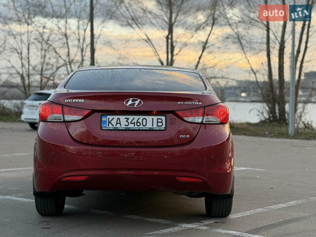 Красный Хендай Элантра, объемом двигателя 1.8 л и пробегом 200 тыс. км за 8750 $, фото 5 на Automoto.ua