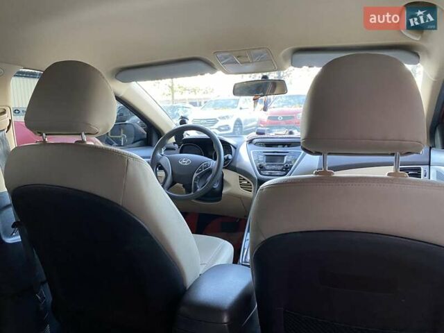 Красный Хендай Элантра, объемом двигателя 1.8 л и пробегом 277 тыс. км за 7500 $, фото 29 на Automoto.ua