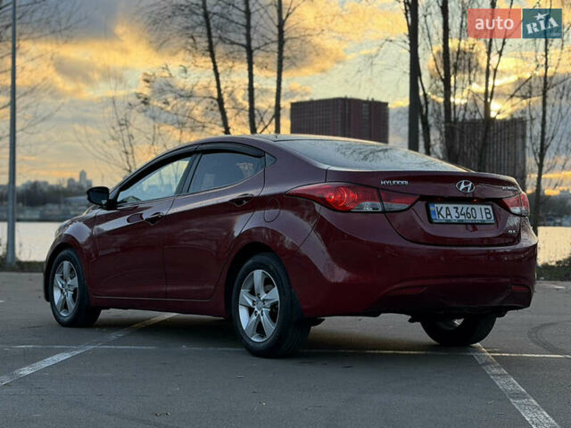 Красный Хендай Элантра, объемом двигателя 1.8 л и пробегом 200 тыс. км за 8750 $, фото 8 на Automoto.ua