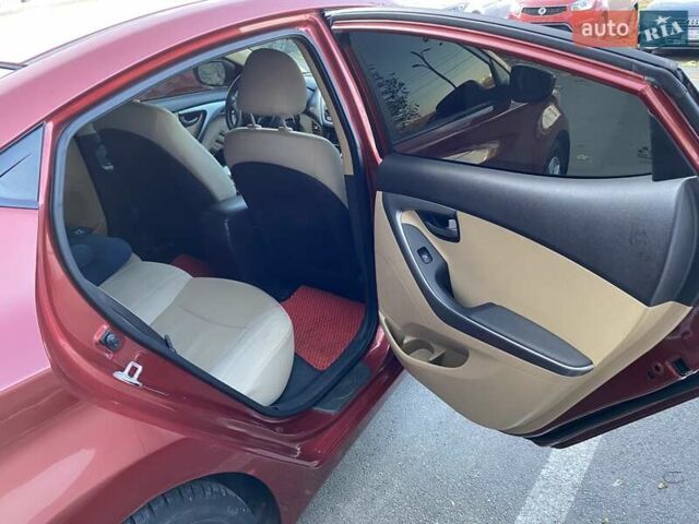 Красный Хендай Элантра, объемом двигателя 1.8 л и пробегом 277 тыс. км за 7500 $, фото 20 на Automoto.ua