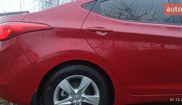 Красный Хендай Элантра, объемом двигателя 1.59 л и пробегом 46 тыс. км за 10700 $, фото 9 на Automoto.ua