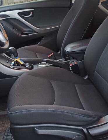 Красный Хендай Элантра, объемом двигателя 1.59 л и пробегом 46 тыс. км за 10700 $, фото 24 на Automoto.ua