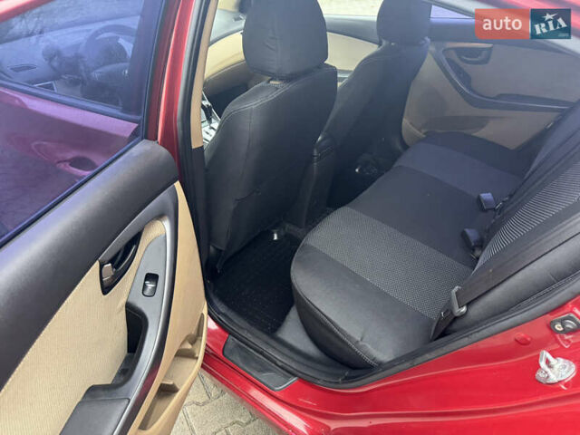 Красный Хендай Элантра, объемом двигателя 1.6 л и пробегом 167 тыс. км за 9000 $, фото 25 на Automoto.ua