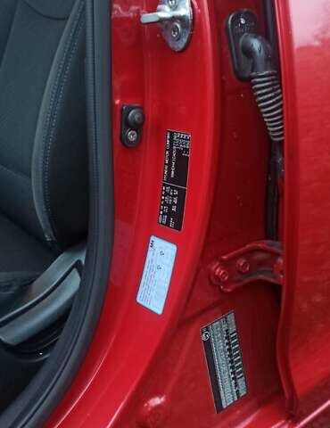 Красный Хендай Элантра, объемом двигателя 1.59 л и пробегом 46 тыс. км за 10700 $, фото 28 на Automoto.ua