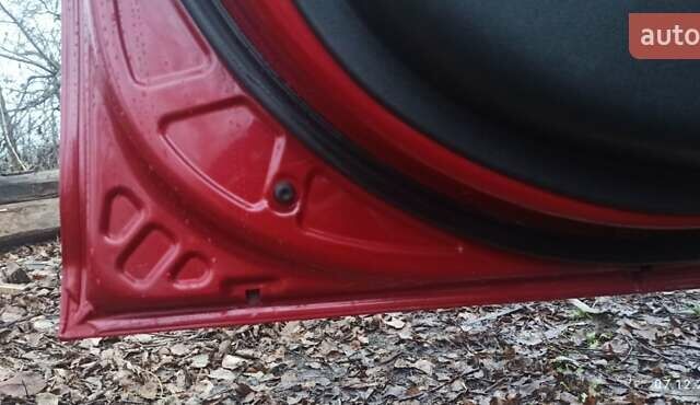 Красный Хендай Элантра, объемом двигателя 1.59 л и пробегом 46 тыс. км за 10700 $, фото 27 на Automoto.ua