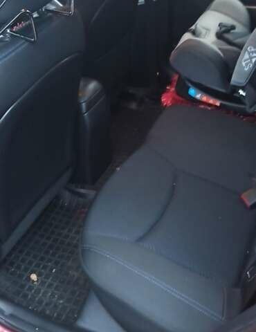 Красный Хендай Элантра, объемом двигателя 1.59 л и пробегом 46 тыс. км за 10700 $, фото 17 на Automoto.ua