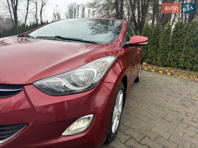 Красный Хендай Элантра, объемом двигателя 1.6 л и пробегом 170 тыс. км за 8900 $, фото 14 на Automoto.ua