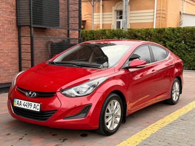 Красный Хендай Элантра, объемом двигателя 1.6 л и пробегом 190 тыс. км за 9700 $, фото 3 на Automoto.ua