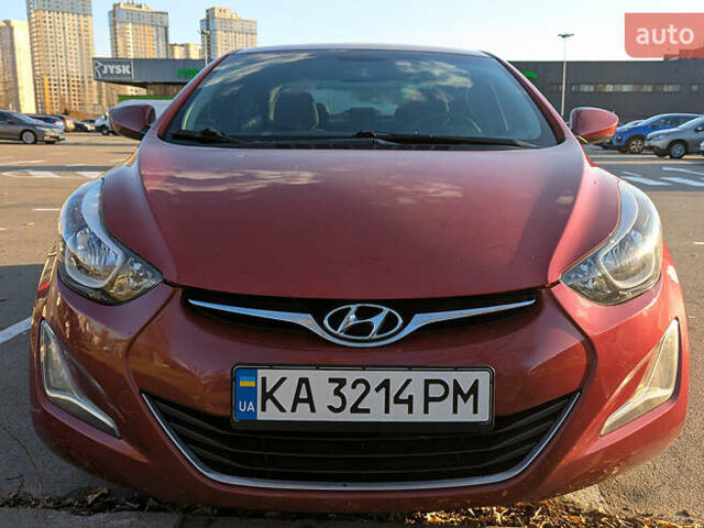 Красный Хендай Элантра, объемом двигателя 1.8 л и пробегом 214 тыс. км за 8400 $, фото 2 на Automoto.ua
