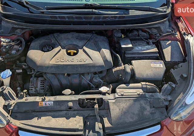 Красный Хендай Элантра, объемом двигателя 1.8 л и пробегом 214 тыс. км за 8400 $, фото 20 на Automoto.ua