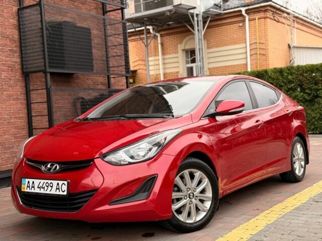 Красный Хендай Элантра, объемом двигателя 1.6 л и пробегом 190 тыс. км за 9700 $, фото 1 на Automoto.ua