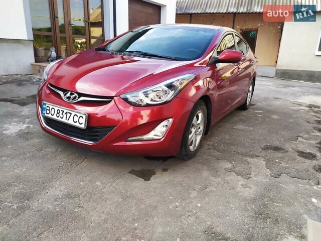 Красный Хендай Элантра, объемом двигателя 1.8 л и пробегом 130 тыс. км за 8800 $, фото 2 на Automoto.ua