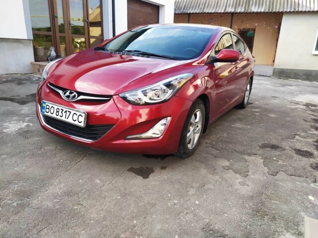 Красный Хендай Элантра, объемом двигателя 1.8 л и пробегом 130 тыс. км за 8800 $, фото 1 на Automoto.ua