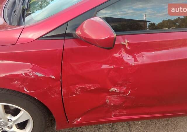 Червоний Хендай Елантра, об'ємом двигуна 1.8 л та пробігом 205 тис. км за 7500 $, фото 15 на Automoto.ua
