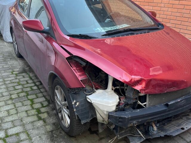 Красный Хендай Элантра, объемом двигателя 1.8 л и пробегом 150 тыс. км за 7900 $, фото 2 на Automoto.ua