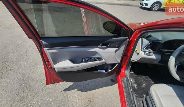Червоний Хендай Елантра, об'ємом двигуна 2 л та пробігом 177 тис. км за 10000 $, фото 13 на Automoto.ua