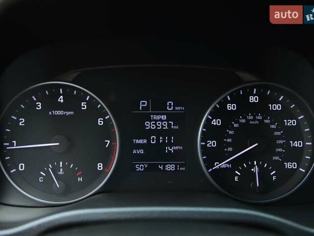 Хендай Элантра 2016 в Харькове на Automoto.ua Красный Хендай Элантра, объемом двигателя 2 л и пробегом 66 тыс. км за 11000 $, фото 14 на Automoto.ua