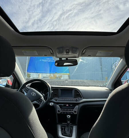 Хендай Элантра 2016 в Киеве на Automoto.ua Красный Хендай Элантра, объемом двигателя 2 л и пробегом 85 тыс. км за 12900 $, фото 24 на Automoto.ua