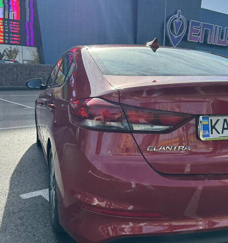 Хендай Элантра 2016 в Киеве на Automoto.ua Красный Хендай Элантра, объемом двигателя 2 л и пробегом 85 тыс. км за 12900 $, фото 5 на Automoto.ua