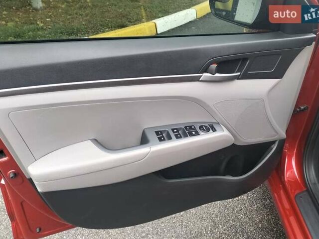 Красный Хендай Элантра, объемом двигателя 2 л и пробегом 196 тыс. км за 9200 $, фото 10 на Automoto.ua