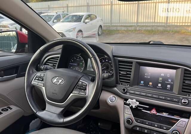 Червоний Хендай Елантра, об'ємом двигуна 2 л та пробігом 75 тис. км за 14499 $, фото 6 на Automoto.ua