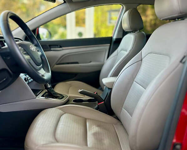 Хендай Элантра 2016 в Днепре (Днепропетровске) на Automoto.ua Красный Хендай Элантра, объемом двигателя 2 л и пробегом 184 тыс. км за 11599 $, фото 19 на Automoto.ua