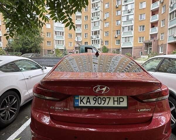 Красный Хендай Элантра, объемом двигателя 2 л и пробегом 65 тыс. км за 12500 $, фото 5 на Automoto.ua
