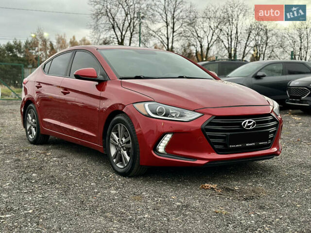 Красный Хендай Элантра, объемом двигателя 2 л и пробегом 85 тыс. км за 12000 $, фото 2 на Automoto.ua