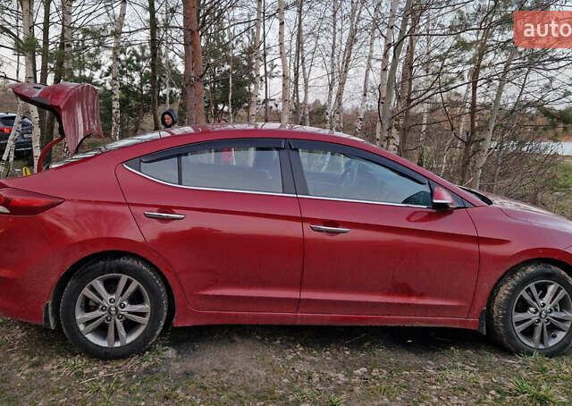 Червоний Хендай Елантра, об'ємом двигуна 1.59 л та пробігом 91 тис. км за 13000 $, фото 12 на Automoto.ua