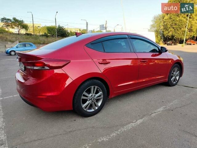 Красный Хендай Элантра, объемом двигателя 2 л и пробегом 112 тыс. км за 12600 $, фото 3 на Automoto.ua