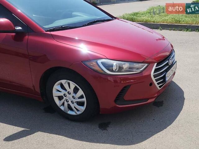 Червоний Хендай Елантра, об'ємом двигуна 2 л та пробігом 177 тис. км за 10000 $, фото 1 на Automoto.ua