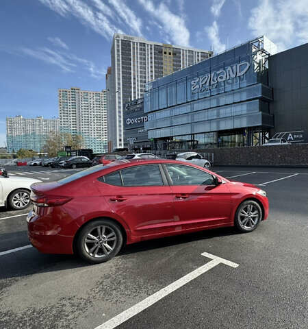 Хендай Элантра 2016 в Киеве на Automoto.ua Красный Хендай Элантра, объемом двигателя 2 л и пробегом 85 тыс. км за 12900 $, фото 7 на Automoto.ua