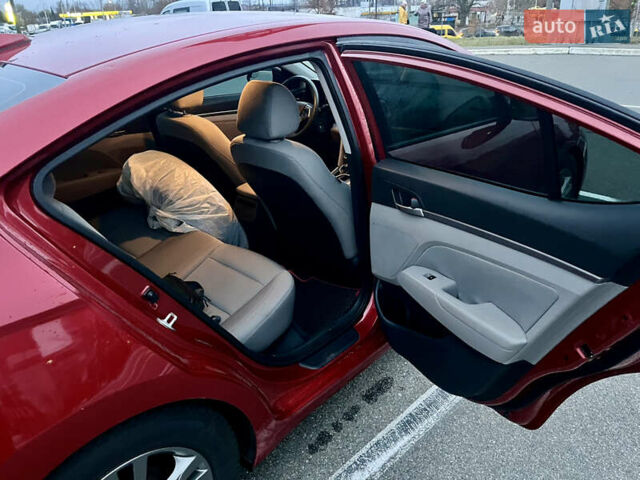 Красный Хендай Элантра, объемом двигателя 2 л и пробегом 182 тыс. км за 11500 $, фото 17 на Automoto.ua