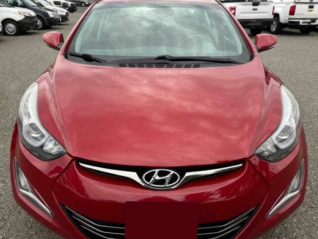 Красный Хендай Элантра, объемом двигателя 1.8 л и пробегом 80 тыс. км за 7200 $, фото 1 на Automoto.ua