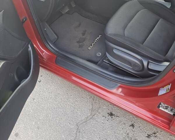 Червоний Хендай Елантра, об'ємом двигуна 2 л та пробігом 57 тис. км за 16300 $, фото 19 на Automoto.ua