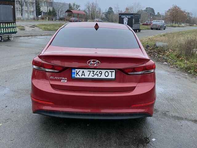 Красный Хендай Элантра, объемом двигателя 2 л и пробегом 112 тыс. км за 8900 $, фото 1 на Automoto.ua