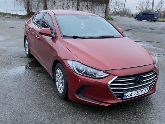 Красный Хендай Элантра, объемом двигателя 2 л и пробегом 112 тыс. км за 8900 $, фото 5 на Automoto.ua