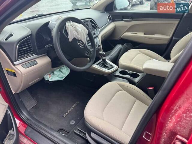 Красный Хендай Элантра, объемом двигателя 2 л и пробегом 113 тыс. км за 8900 $, фото 6 на Automoto.ua