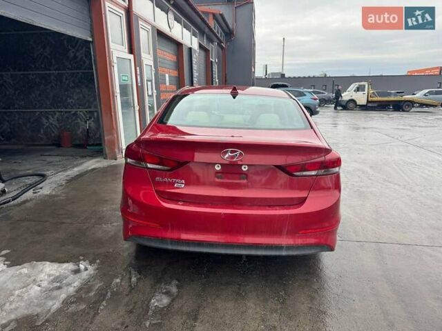 Красный Хендай Элантра, объемом двигателя 2 л и пробегом 113 тыс. км за 8900 $, фото 4 на Automoto.ua