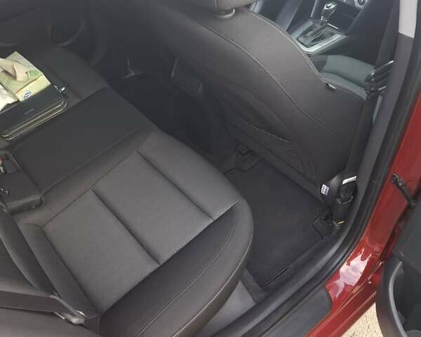 Червоний Хендай Елантра, об'ємом двигуна 2 л та пробігом 57 тис. км за 16300 $, фото 4 на Automoto.ua
