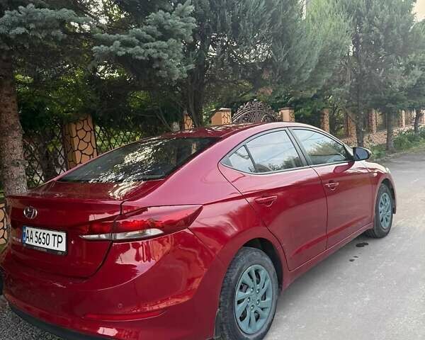 Красный Хендай Элантра, объемом двигателя 1.59 л и пробегом 109 тыс. км за 11900 $, фото 1 на Automoto.ua