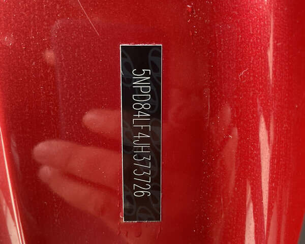 Хендай Элантра 2018 в Киеве на Automoto.ua Красный Хендай Элантра, объемом двигателя 2 л и пробегом 105 тыс. км за 13000 $, фото 9 на Automoto.ua