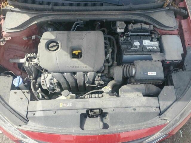 Червоний Хендай Елантра, об'ємом двигуна 2 л та пробігом 51 тис. км за 1800 $, фото 10 на Automoto.ua